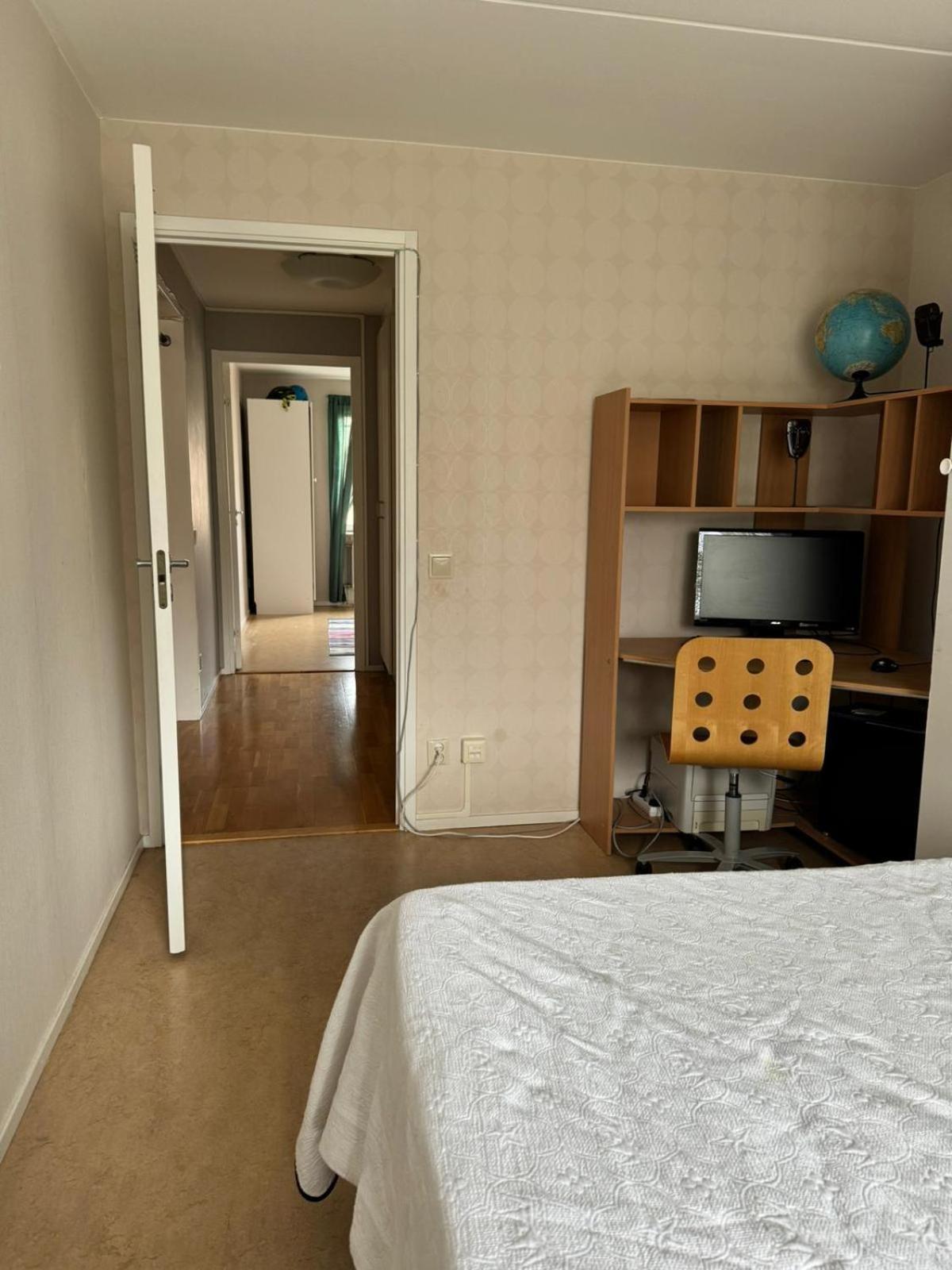 Accommodatie bij particulieren 2 Sovrum I En Del Av Laegenheten